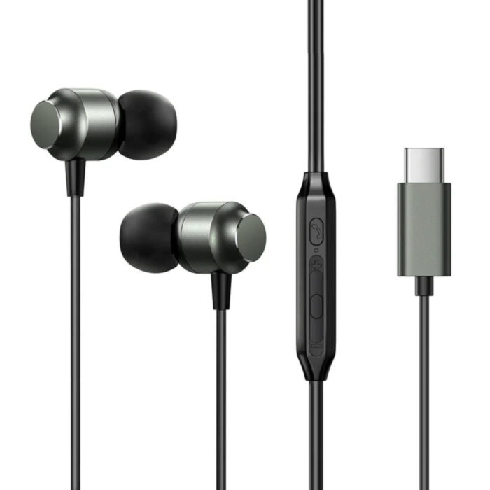 Joyroom TYPE-C EC06 Premium Wired Earphones with HiFi Sound, Comfortable Fit, and Universal Compatibility - Image 4