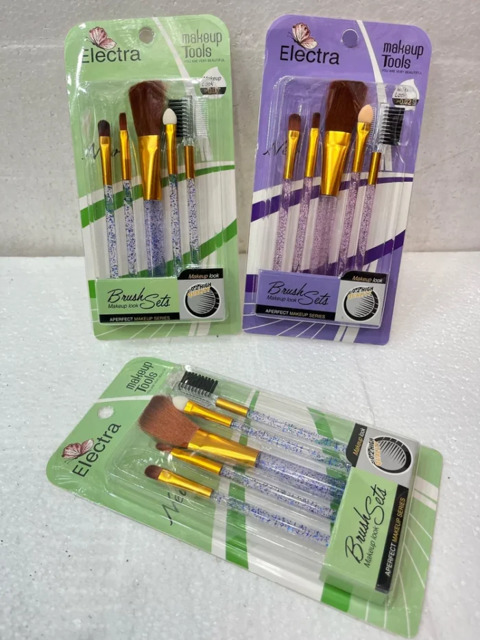 pack of 5 Electra Portable Soft Makeup Brush Set (Random Colors) - Image 1