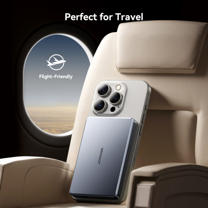 Joyroom JR-PBM08 Pro 10000mAh Magnetic Wireless Power Bank with 20W Fast Charging, Ultra-Slim Metal Design, USB-C and Lightning Input - Image 7