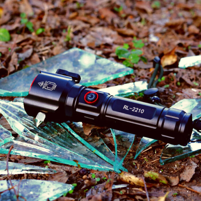 Multi-Functional 1KM Long Range Led Emergency Flashlight With Type-C Charging Powerbank Function - Image 2