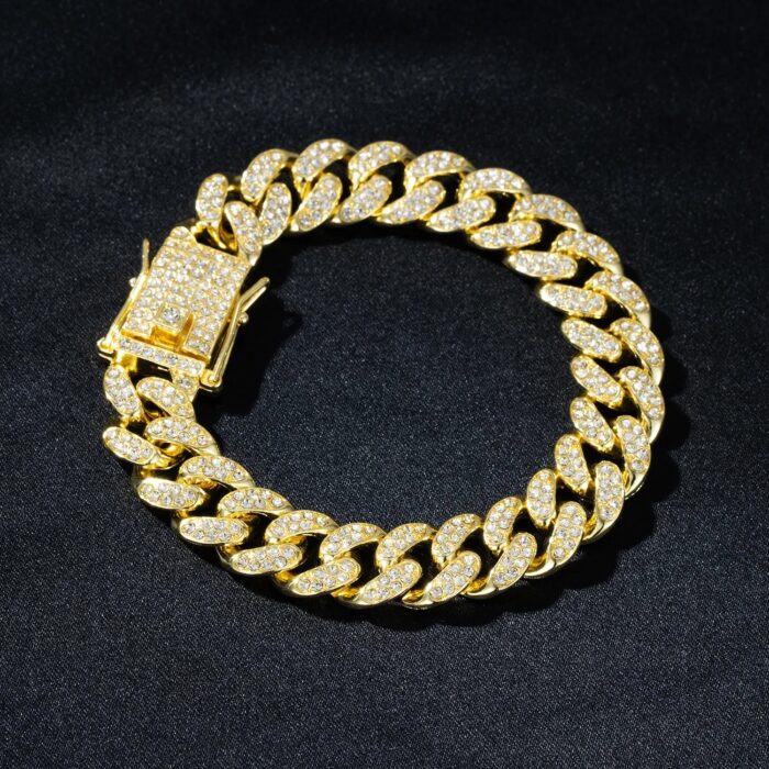 Sophisticated Men’s Luxury Highly Polished Silver-Plated Bold Cuban Link Chain Bracelet - Image 3