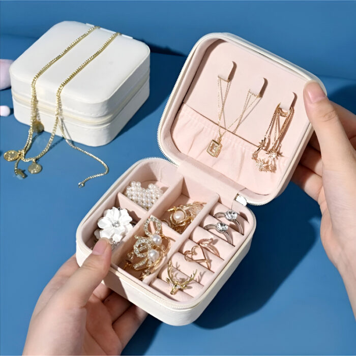 Mini Jewelry Organizer – Stylish and Portable Compact Storage Box for Rings, Earrings, and Necklaces - Image 10