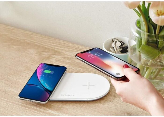 Cygnett TwoFold 20W Dual Wireless Charger With 1.5m Charging Cable - Image 1