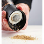 Classic Best Quality Glass Base Pepper Grinder - Image 5