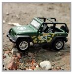 Durable And Adventure-Ready Die-Cast SUV Off-Roader For Thrilling Exploration - Image 2