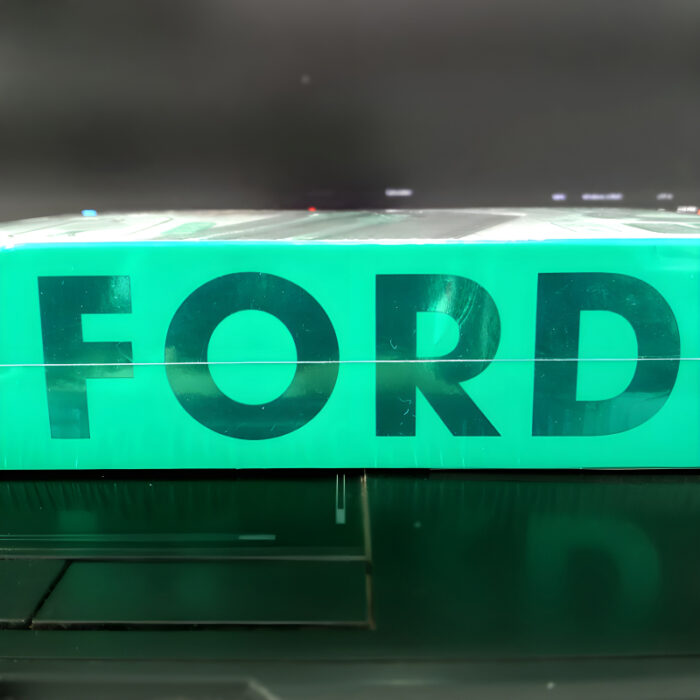 SOVO FORD SCC-765 High-Quality Clip Charger With LED Light-Up - Image 3