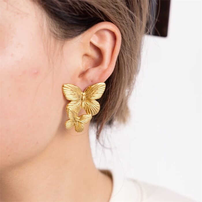 1 Pair Gold Butterfly Earrings Elegant Everyday Wear Chic European-and-American Style Earrings - Image 2