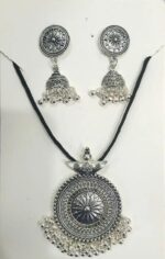 Decent Afghani Pendants With Earrings for Women All Ages - Image 2