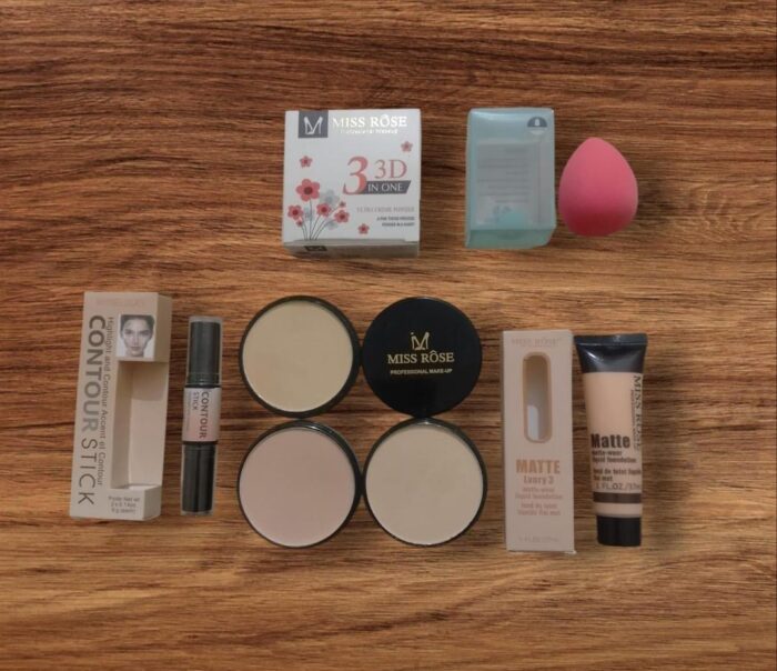 4 in 1 Deal Make Up Deal - Image 2