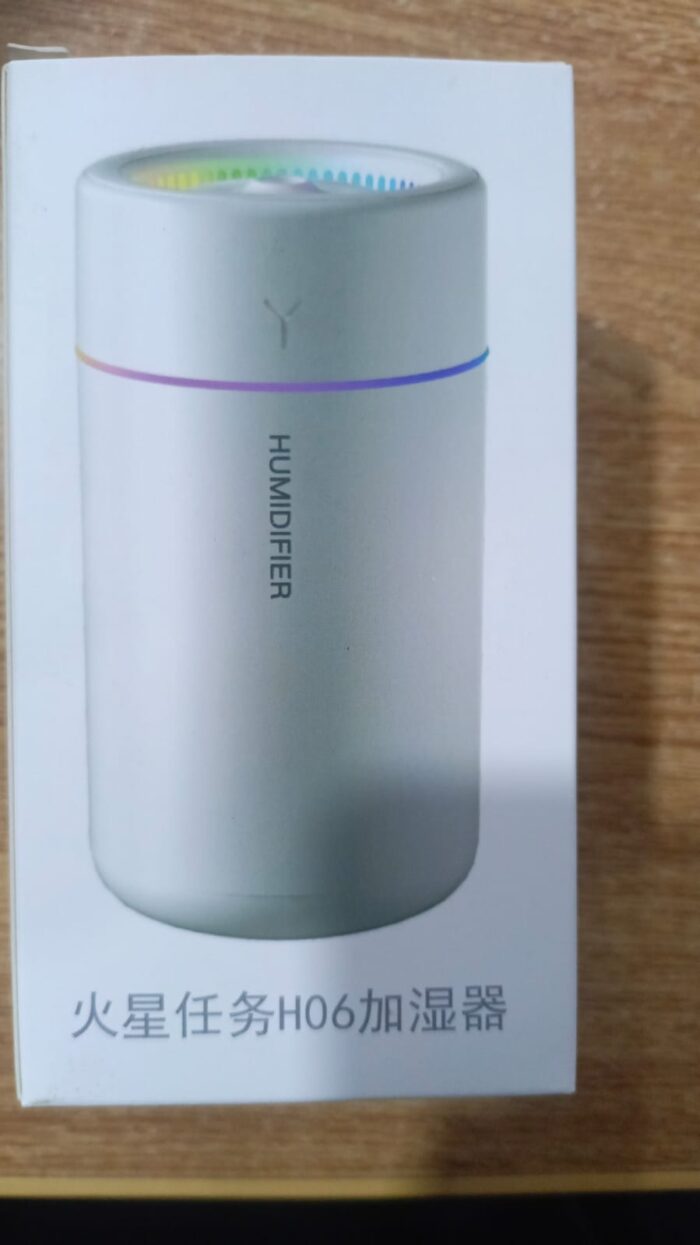 Portable Multi-Color LED Aromatherapy Humidifier(Random color) - Image 2