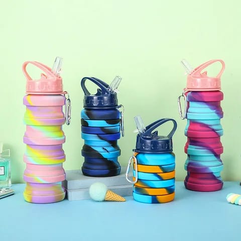 WhatsApp-Image-2024-11-01-at-10.01.22-PM.jpeg Expandable Silicone Sipper Water Bottle for Sports, Trekking, Cycling, Gym, School Water Bottle with Snap Hook 500 Ml (random color) - Image 1