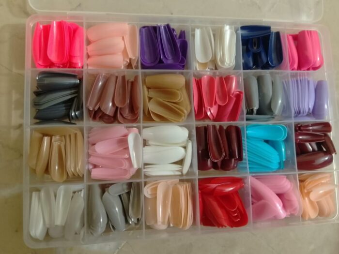 576 Pcs Artificial Fake Nails Multicolor for girls - Image 1