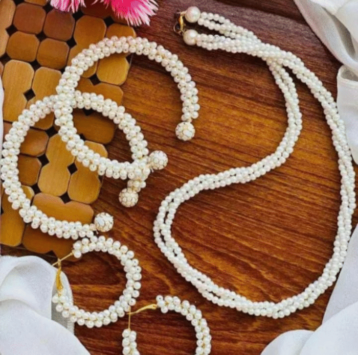 Women Pearl Elegant Jewelry Set ,Kangan, Mala & Earrings Pearl Set(white) - Image 3