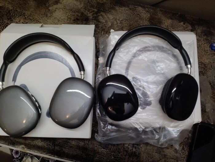 P9 Headphone - Wireless Bluetooth Headphones Adjustable Over-The-Ear Stereo Headset – P9 (Random color) - Image 4