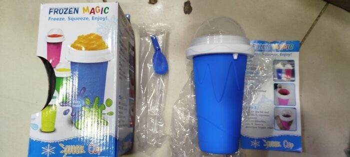 Slushy Cup | Slush Maker | Instant Ice Maker Cup for Hot Summers | Smoothies Cup Eco-friendly Double Layer | Instant Freeze Cup for Beverages and Cold Drinks 500ml (Random color) - Image 3