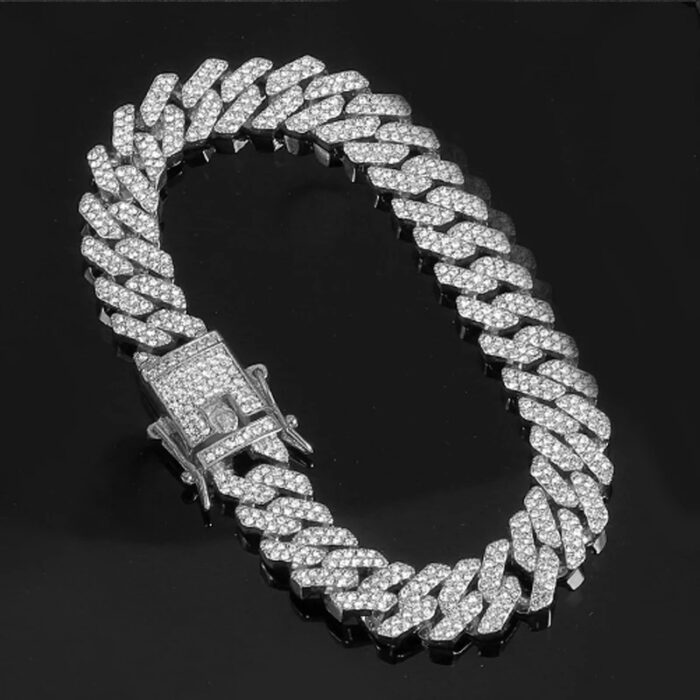 Sophisticated Men’s Luxury Highly Polished Silver-Plated Bold Cuban Link Chain Bracelet - Image 12