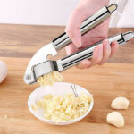 Eco-Friendly Stainless Steel Manual Operate Garlic Press - Image 7