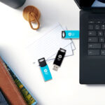 HP 712w Flash Drive – Compact, Capless Design with 32GB, 64GB, or 128GB Capacity - Image 2